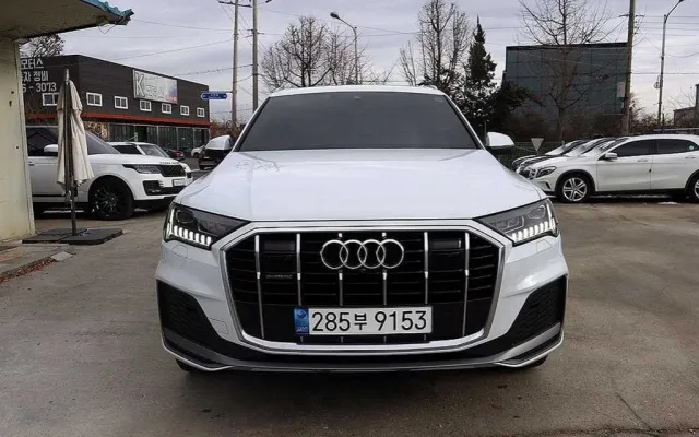 인천신용불량자차량구매 Q7 (4M) 45 TDI 콰트로 프리미엄 매물 사진 9 - 2022/06 57,045km